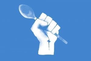 handle holding spoon